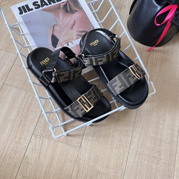 サンダル角部分ディテール